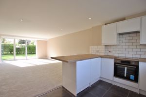 Photo 10- click for photo gallery